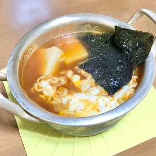 簡単⭐お餅入り辛ラーメン